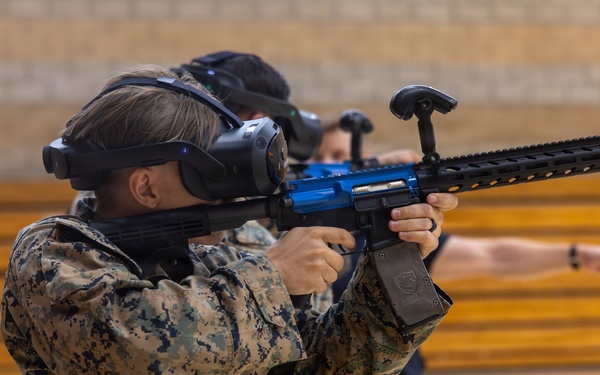 Simulating the Battlefield: 1st MLG Marines counter simulated drones with virtual reality technology