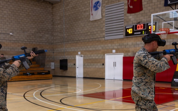 Simulating the Battlefield: 1st MLG Marines counter simulated drones with virtual reality technology