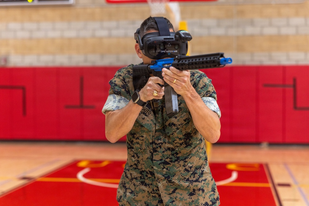 Simulating the Battlefield: 1st MLG Marines counter simulated drones with virtual reality technology