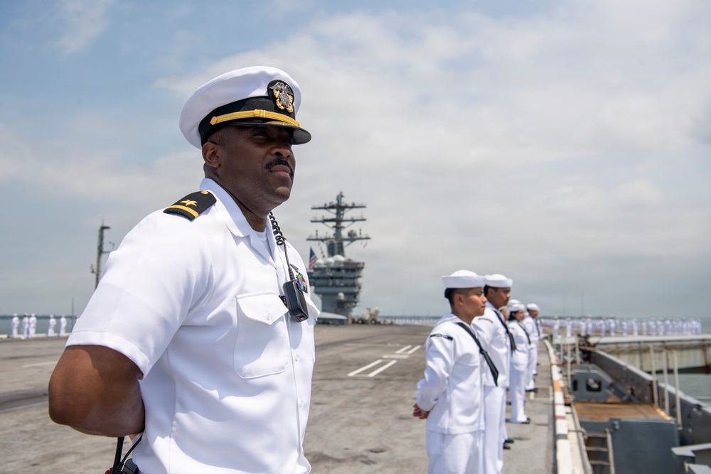 USS Nimitz Sailors Man the Rails