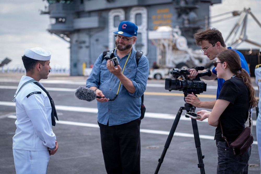 USS Nimitz pulls into Naval Station Norfolk for a Homeport Shift