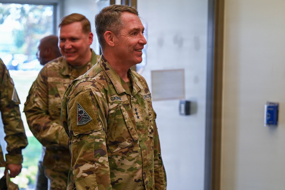 Commander, USSF Combat Forces Command recognizes 178th Wing support