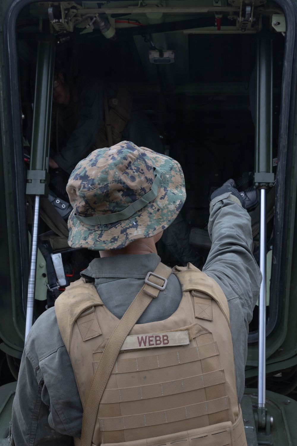 U.S. Marines with 3d AA Bn. conduct driving refamiliarization