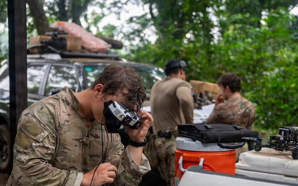 U.S. Special Forces, Gabonese Armed Forces Leverage Multi-Domain Capabilities During JCET