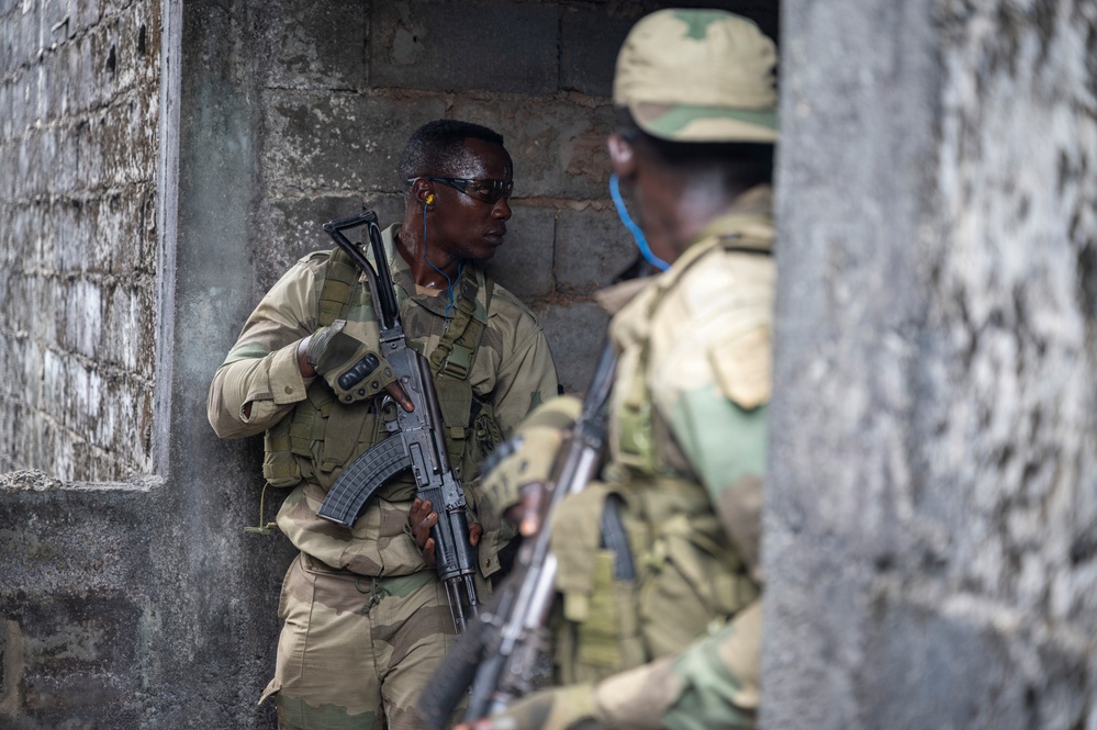 U.S. Special Forces, Gabonese Armed Forces Leverage Multi-Domain Capabilities During JCET