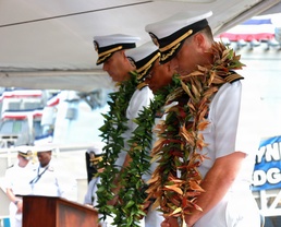 USS Wayne E. Meyer Holds Change of Command Ceremony