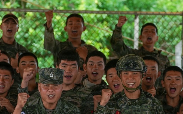 ROKMC Brig. Gen. Lee Dong Hyang visits RIMPAC 2026