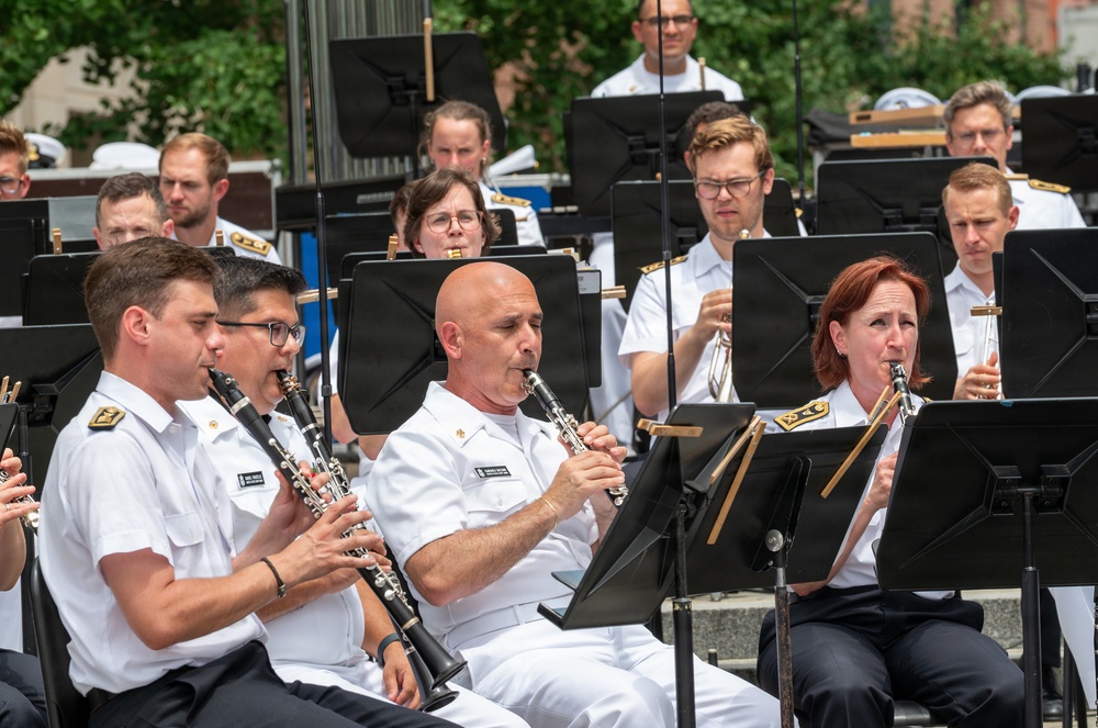 Navy Band Joint Concert at Navy Memorial