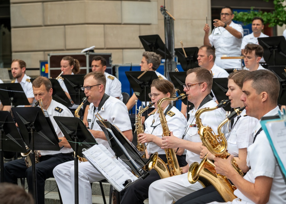 Navy Band Joint Concert at Navy Memorial