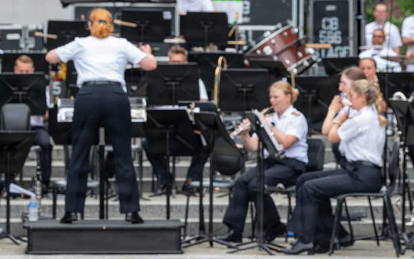 Navy Band Joint Concert at Navy Memorial
