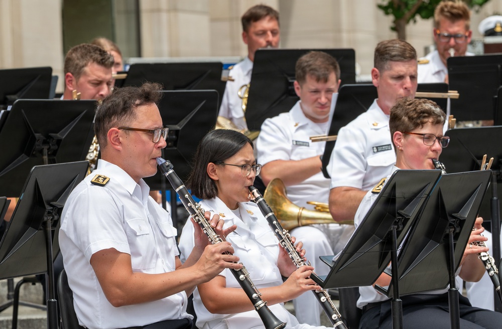 Navy Band Joint Concert at Navy Memorial