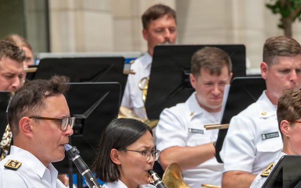 Navy Band Joint Concert at Navy Memorial