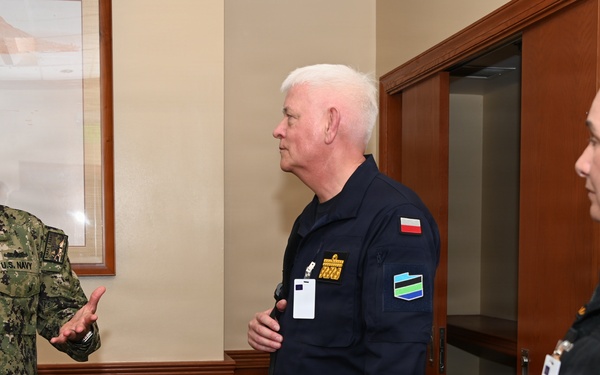 Inspector for the Navy of the Republic of Poland Vice Adm. Jarosław Ziemiański visits RIMPAC 2026 CJIB