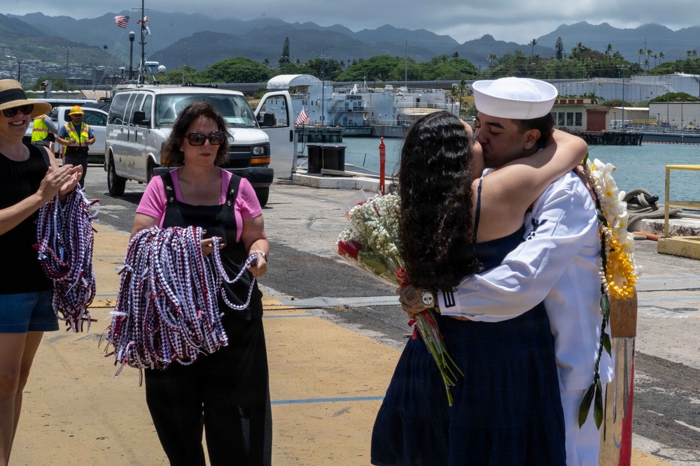 USS Mississippi (SSN 782) returns home from Deployment