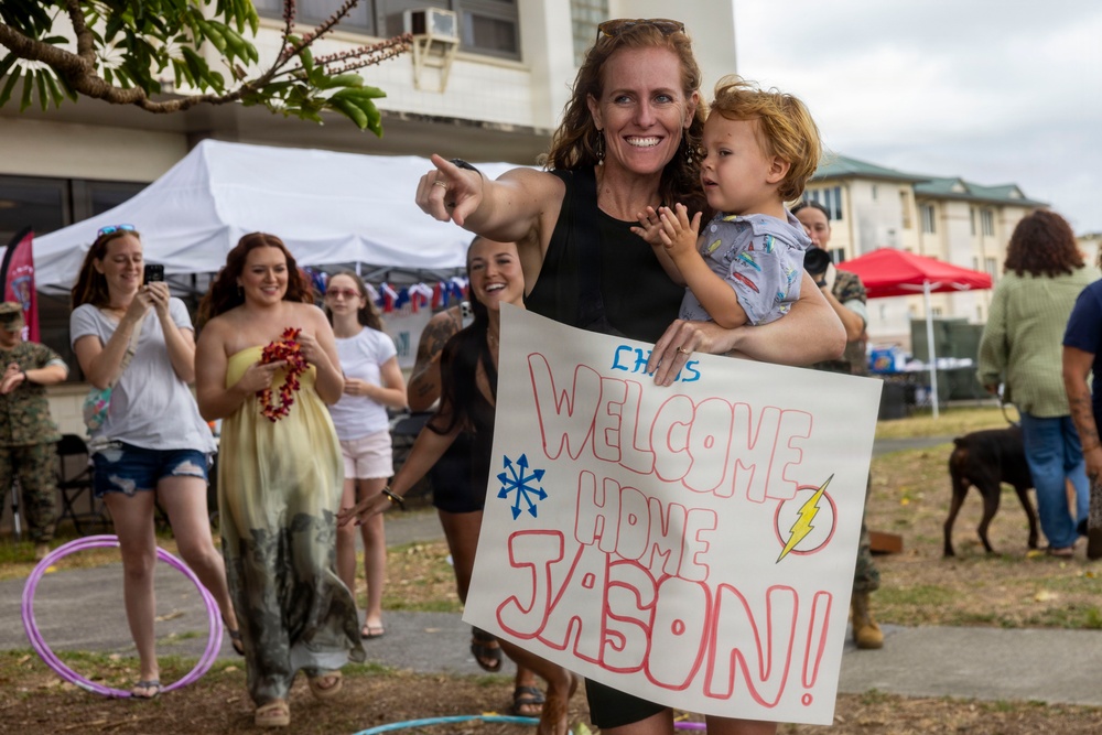 3rd MLR Returns Home from the Philippines