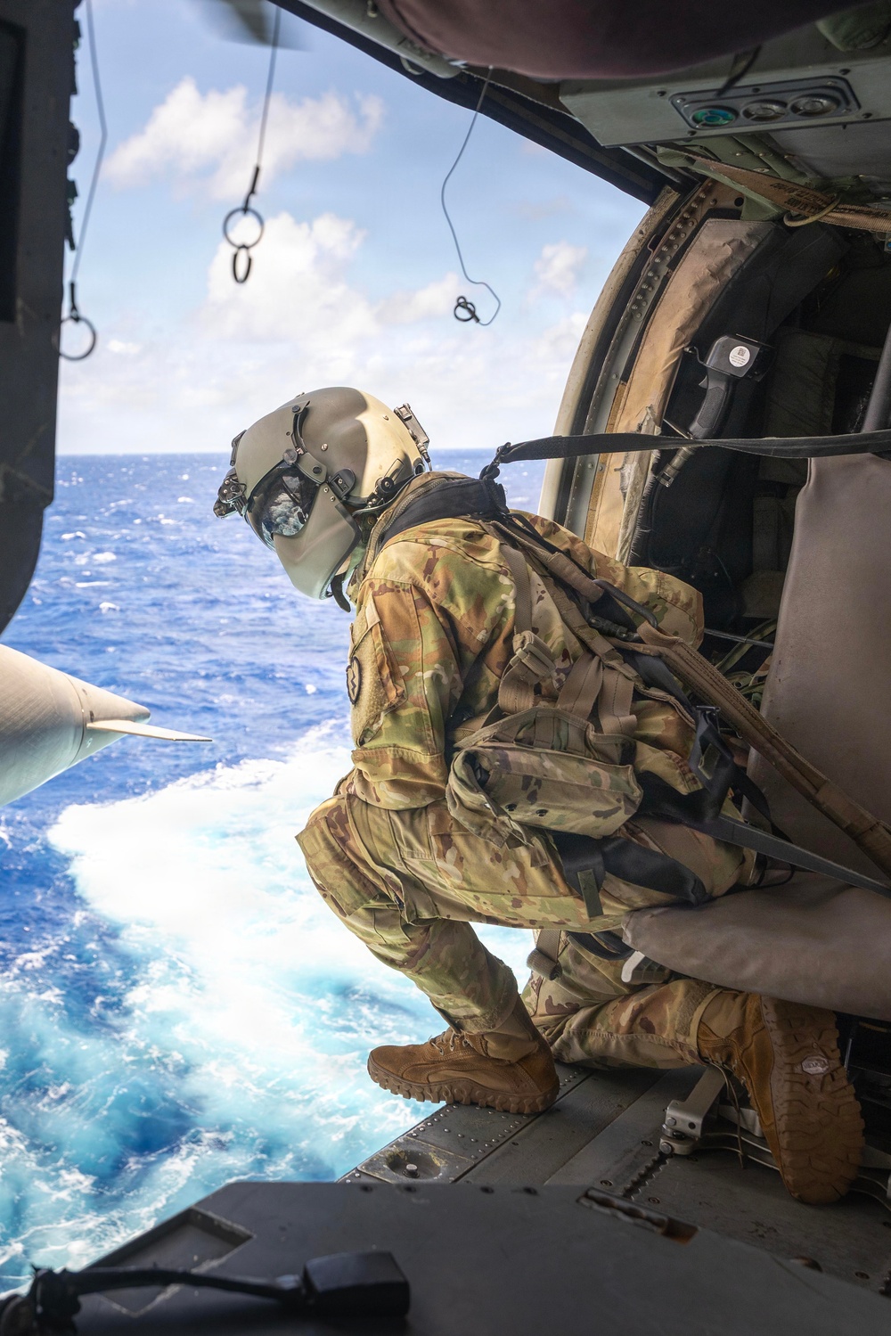 25th CAB flies over Northern Pacific Ocean during RIMPAC