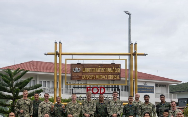 U.S. and Royal Thai Navy EOD teams perform fast rope maneuvers at CARAT 2026