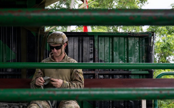 U.S. and Royal Thai Navy EOD teams perform fast rope maneuvers at CARAT 2026