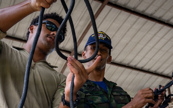 U.S. and Royal Thai Navy EOD teams perform fast rope maneuvers at CARAT 2026