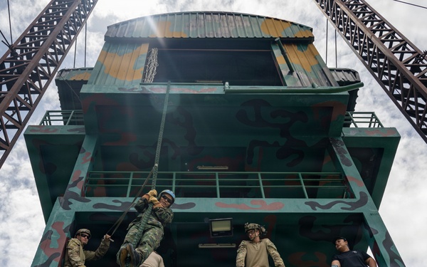 U.S. and Royal Thai Navy EOD teams perform fast rope maneuvers at CARAT 2026