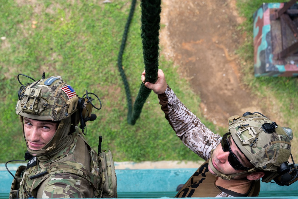 EODMU 5 conducts rappelling exercise with the Royal Thai Navy during CARAT 2026