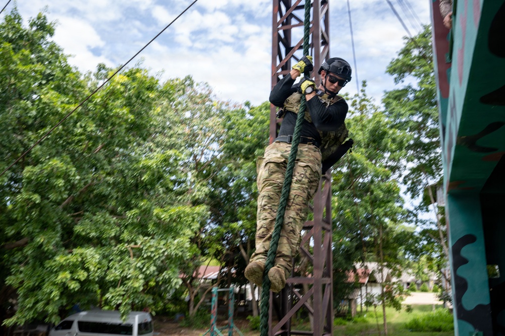 EODMU 5 conducts rappelling exercise with the Royal Thai Navy during CARAT 2026