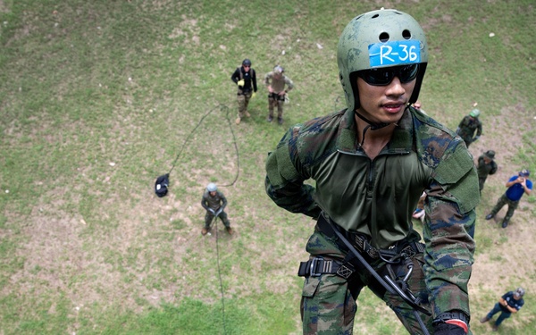 EODMU 5 conducts rappelling exercise with the Royal Thai Navy during CARAT 2026