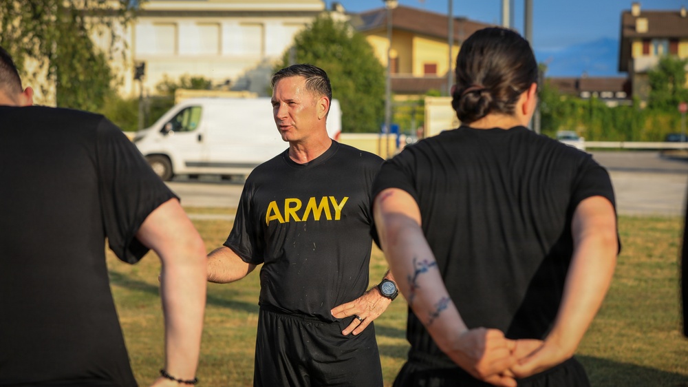 USAFRICOM command senior enlisted leader joins SETAF-AF Soldiers for physical readiness training