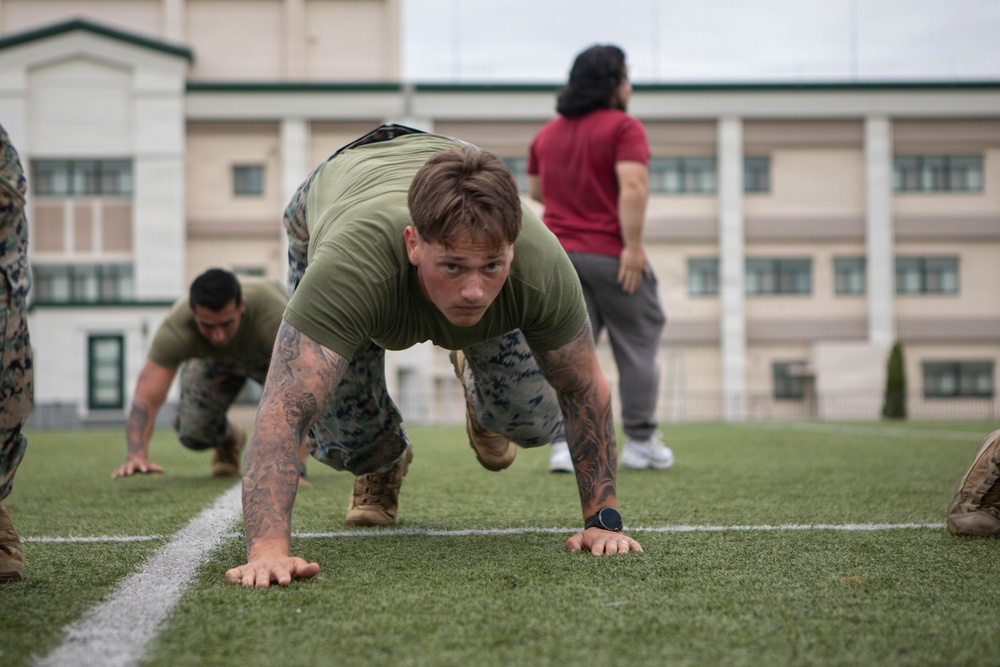 MCIPAC Sgt. Maj. conducts PT with MCAS Iwakuni Marines and Sailors