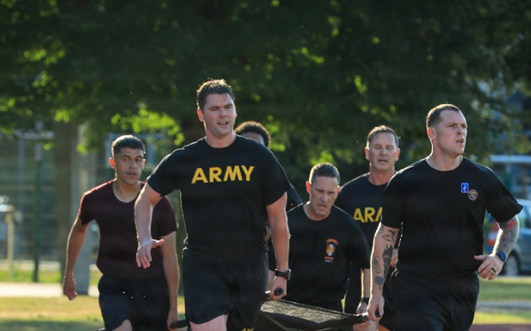 USAFRICOM command senior enlisted leader joins SETAF-AF Soldiers for physical readiness training