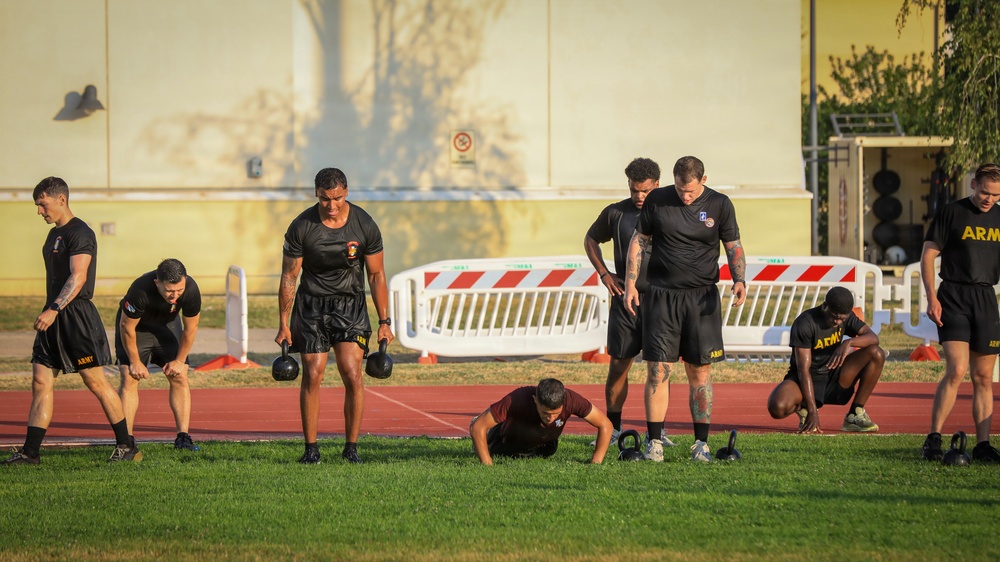 USAFRICOM command senior enlisted leader joins SETAF-AF Soldiers for physical readiness training