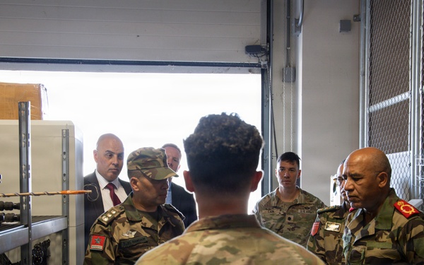 Royal Moroccan Armed Forces Maj. Gen. Mohsine Bensdira meets with SETAF-AF leaders