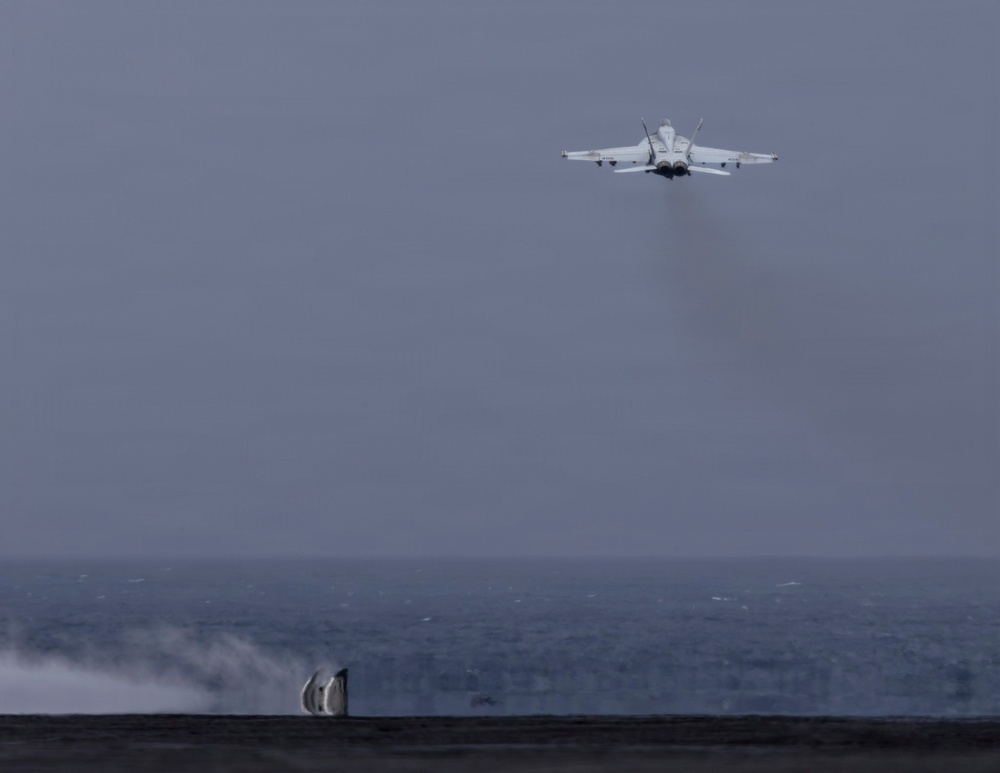 Abraham Lincoln Conducts Flight Deck Operations