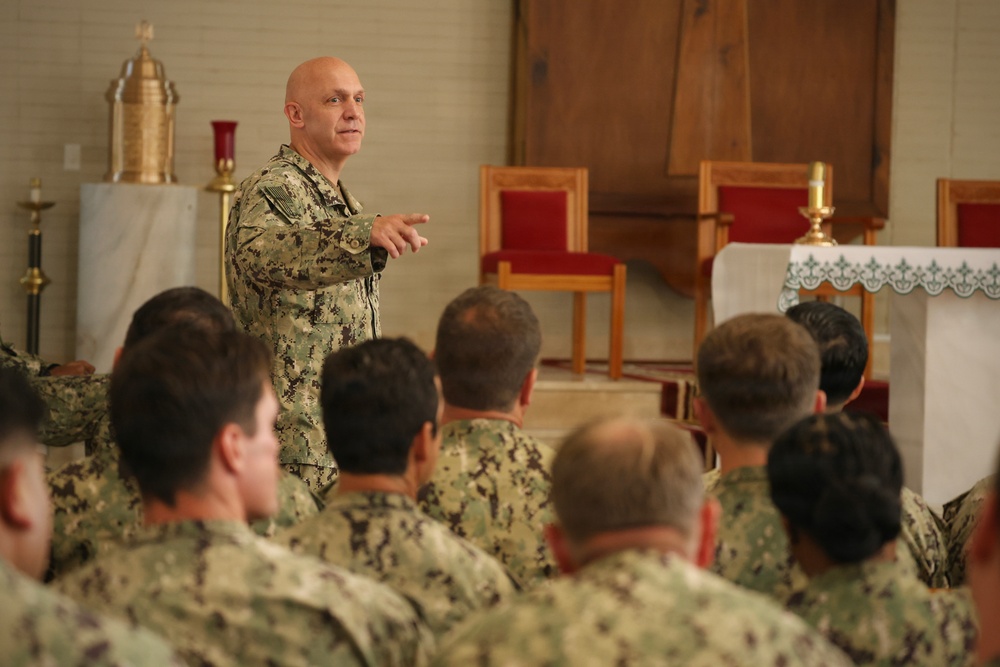 NECC Commander Holds All Hands Call at Naval Station Rota
