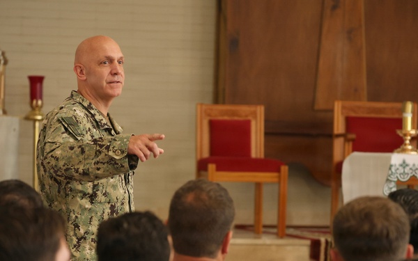 NECC Commander Holds All Hands Call at Naval Station Rota