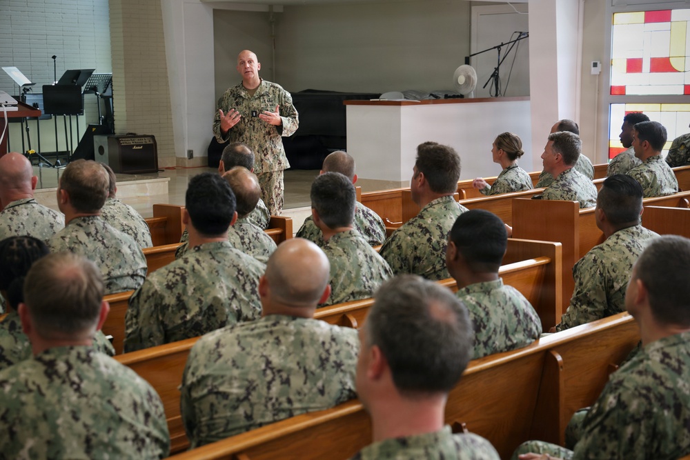NECC Commander Holds All Hands Call at Naval Station Rota