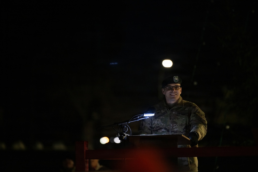 Tower Barracks kicks off holiday season with tree lighting
