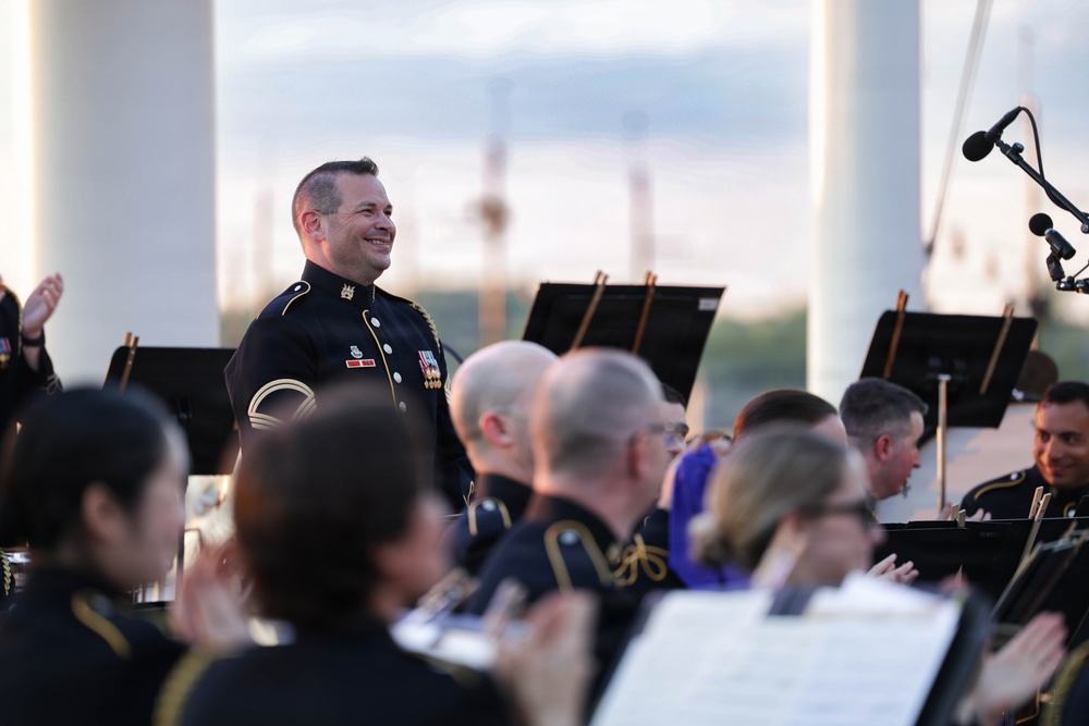 Salute the Sunset at National Harbor