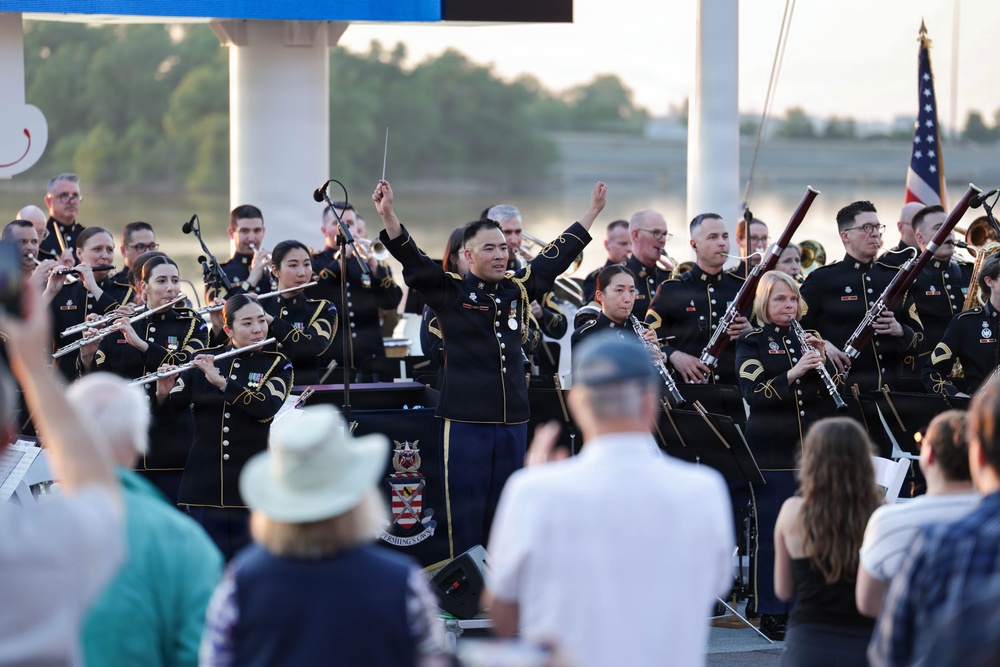 Salute the Sunset at National Harbor