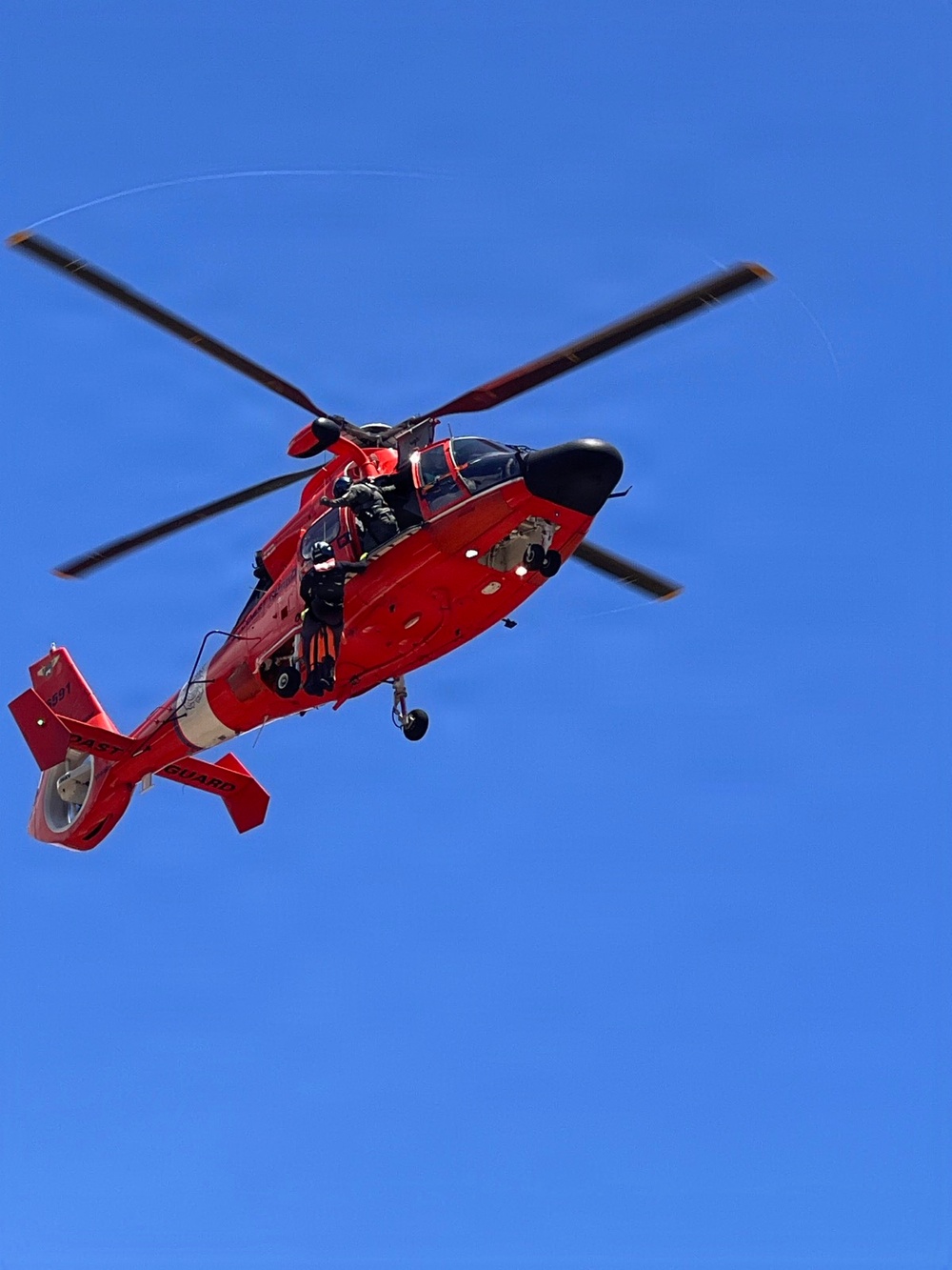 Philippine Coast Guard strengthens disaster response capability through intensive training during RIMPAC 2026