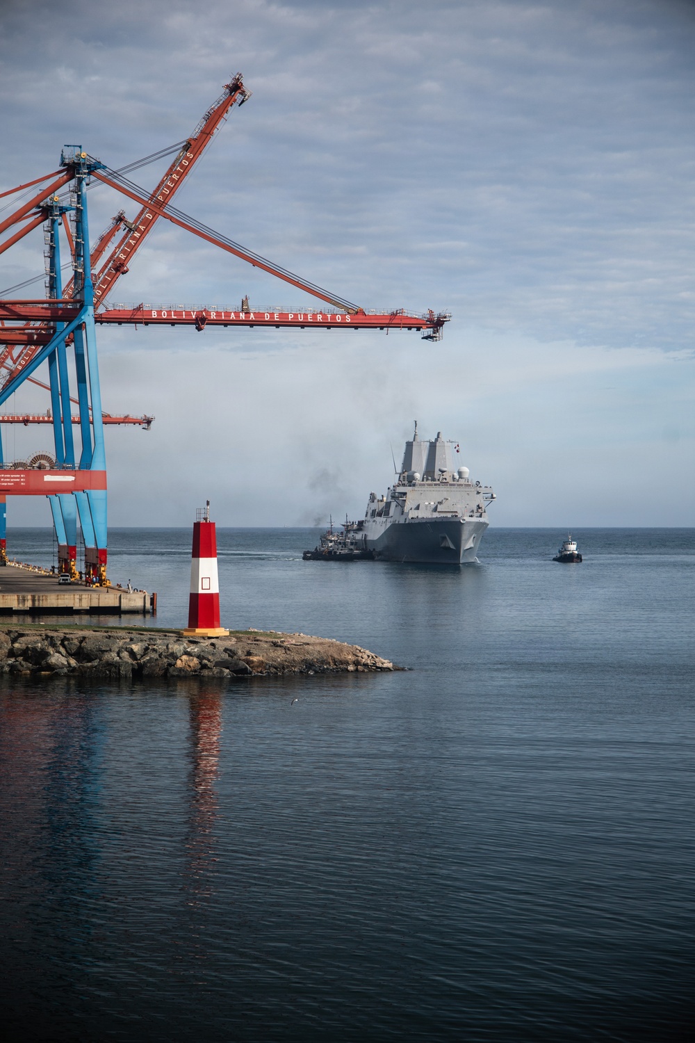 LCF-24: USS San Antonio Ports in La Guaira, Venezuela