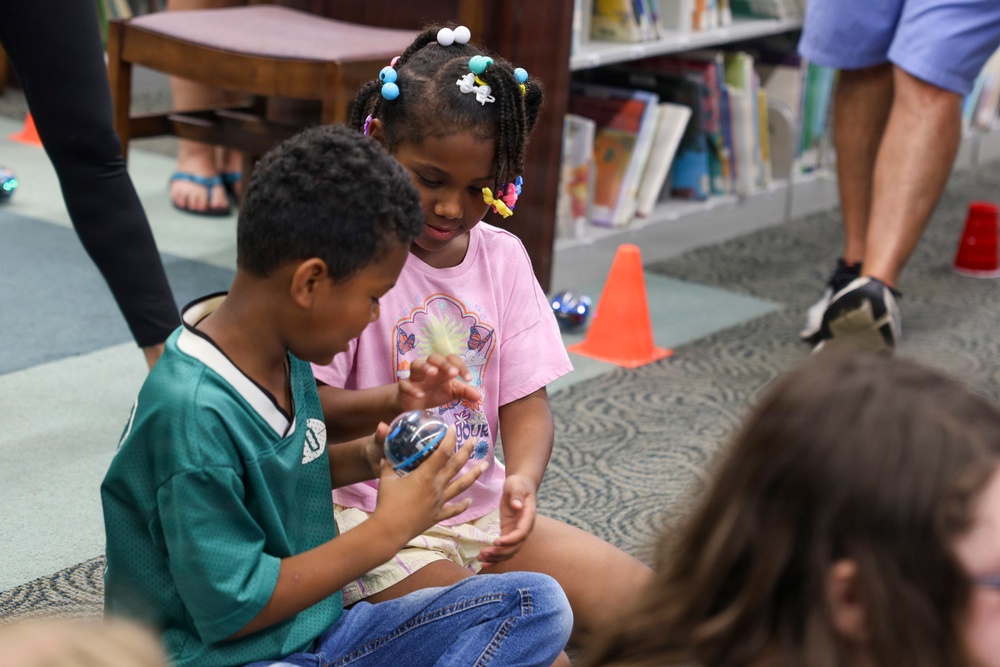 SWFLANT Brings STEM to Local Library