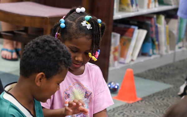 SWFLANT Brings STEM to Local Library