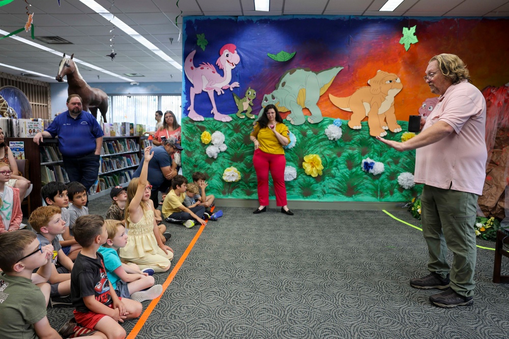 SWFLANT Brings STEM to Local Library