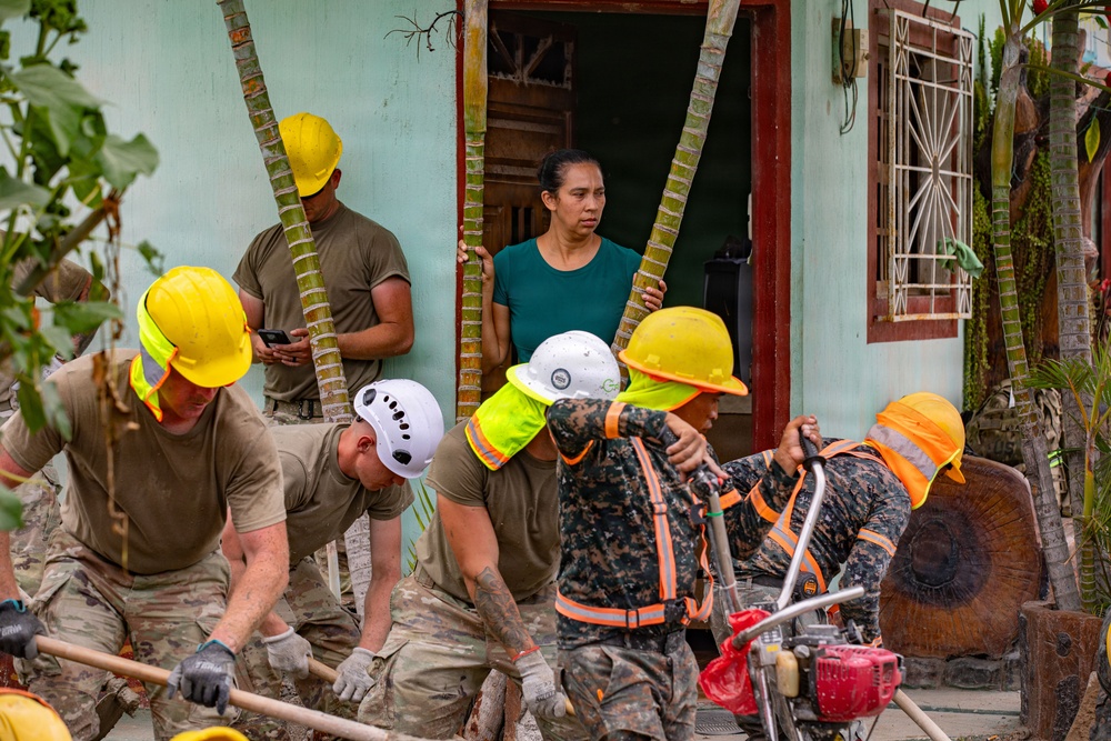 Arkansas National Guard Build Strong foundations with the Guatemala Army