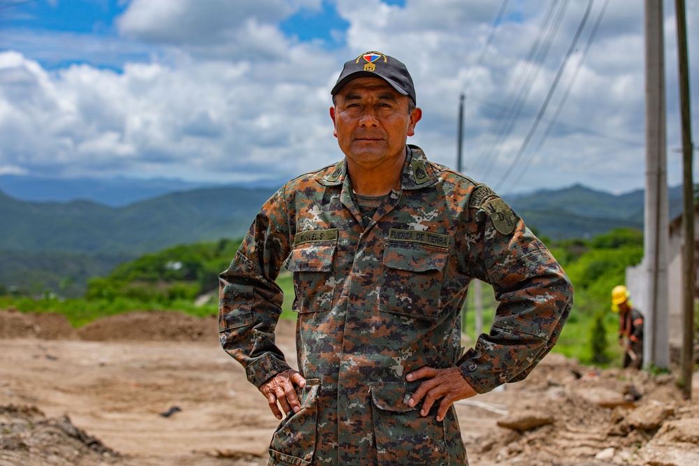Arkansas National Guard Build Strong foundations with the Guatemala Army