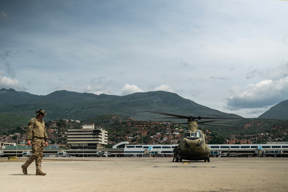 CRE Conducts CH-47 Refueling Operations