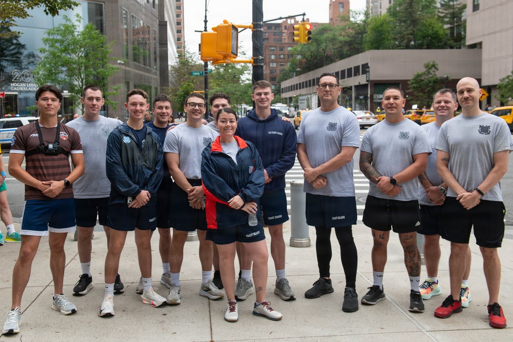 Coast Guard Participates in Freedom 250 Run During Sail250