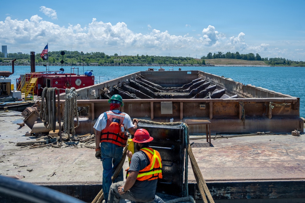 Fairport Harbor Dredging of the Grand River