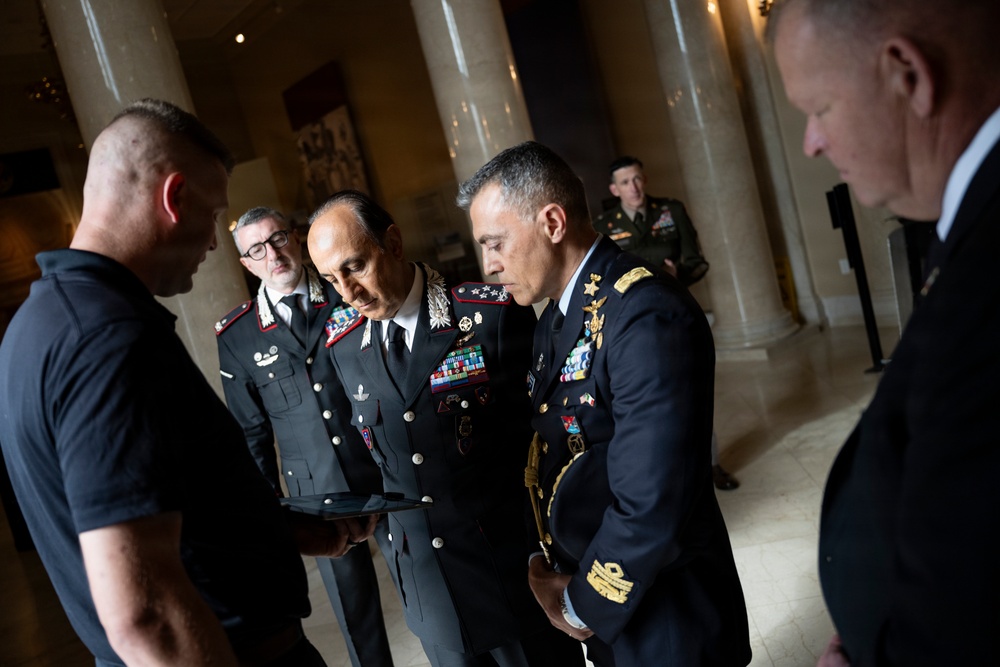 Italian Commander General of the Carabinieri Corps Lt. Gen. Salvatore Luongo Visits ANC